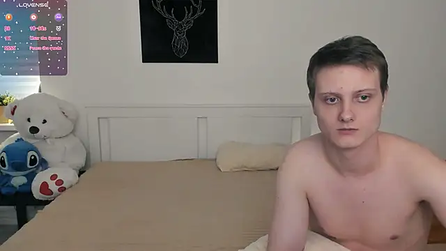 Snapshot of shaameless chatting on 02.08.25 shaameless online show from 02.08.25