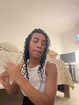 Snapshot of nicoleebony1 chatting on 06.06.26 nicoleebony1 online show from 06.06.26