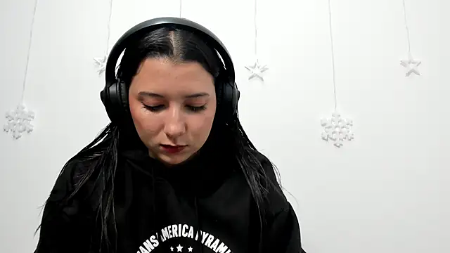 cami-01 online show from 12.22.25