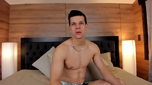 Snapshot of MarcoSullivan chatting on 01.15.25 MarcoSullivan online show from 01.15.25