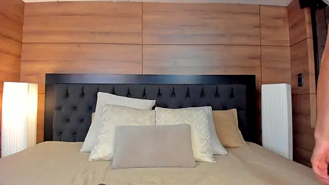 Snapshot of MarcoSullivan chatting on 01.16.25 MarcoSullivan online show from 01.16.25