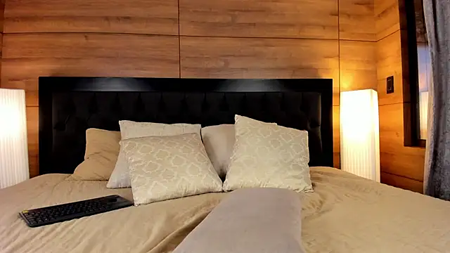 Snapshot of MarcoSullivan chatting on 02.04.25 MarcoSullivan online show from 02.04.25