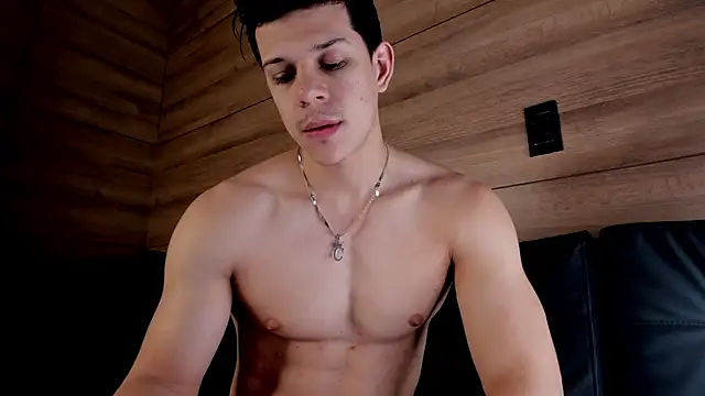 Snapshot of MarcoSullivan chatting on 02.13.25 MarcoSullivan online show from 02.13.25