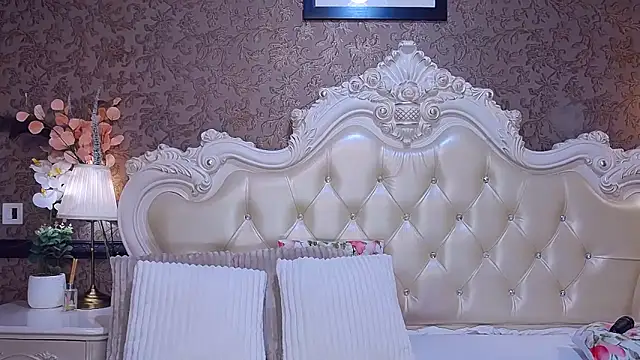 OliveWilson online show from 03.23.26