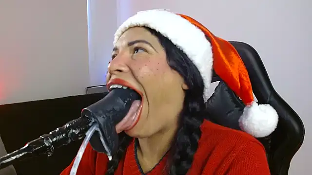 Snapshot of Anabel693 chatting on 12.11.24 Anabel693 online show from 12.11.24