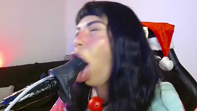 Snapshot of Anabel693 chatting on 12.23.24 Anabel693 online show from 12.23.24