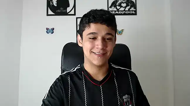 Snapshot of kaiine190 chatting on 01.22.25 kaiine190 online show from 01.22.25