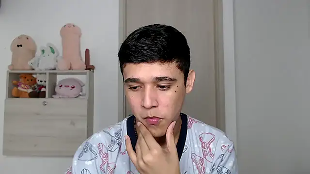 kaiine190 online show from 12.15.25