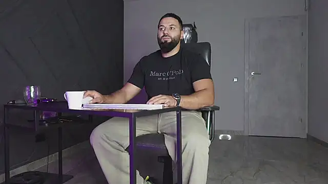 mattmasterss online show from 10.18.25