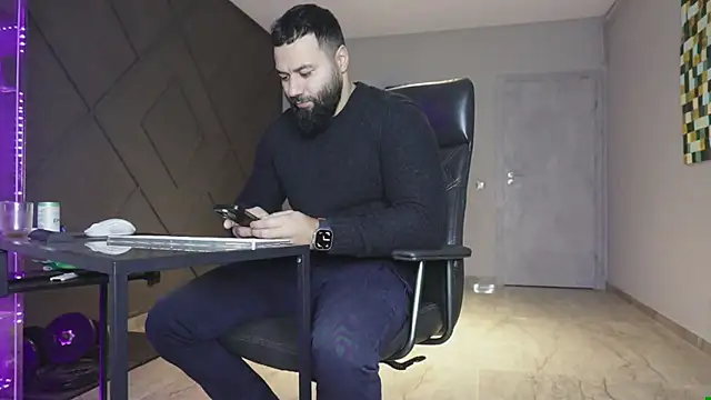 mattmasterss online show from 12.20.25