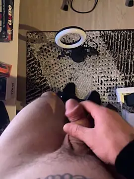 Antonio Vatooo online show from 01.01.25