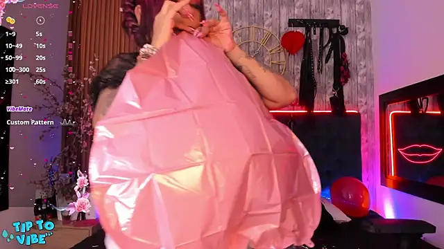 Neko Misaki online show from 02.14.25