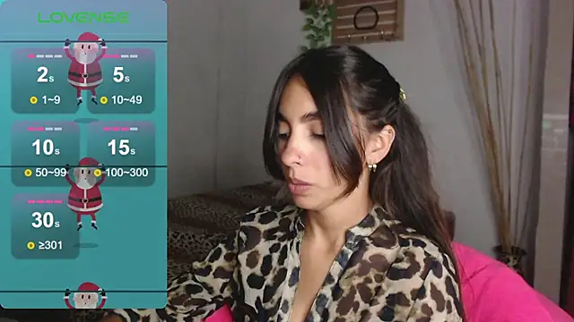 Snapshot of MitchWilson1 chatting on 12.21.24 MitchWilson1 online show from 12.21.24