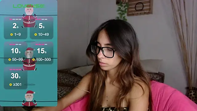 Snapshot of MitchWilson1 chatting on 12.23.24 MitchWilson1 online show from 12.23.24