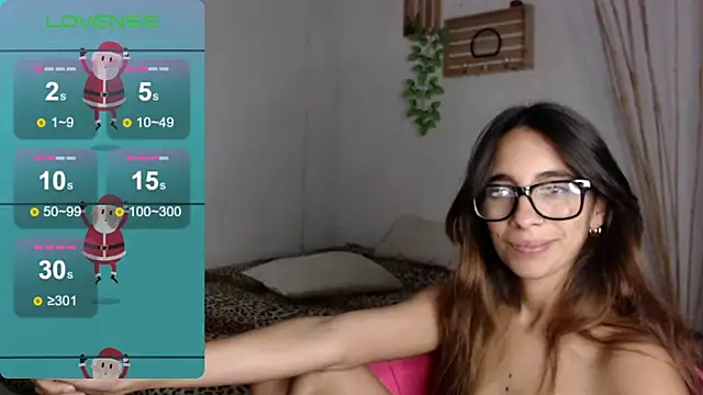 Snapshot of MitchWilson1 chatting on 12.23.24 MitchWilson1 online show from 12.23.24