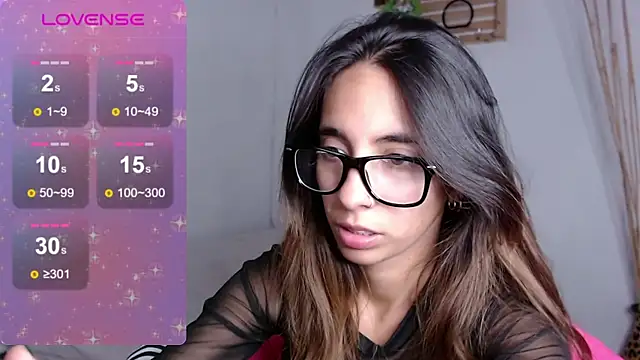 Snapshot of MitchWilson1 chatting on 01.10.25 MitchWilson1 online show from 01.10.25