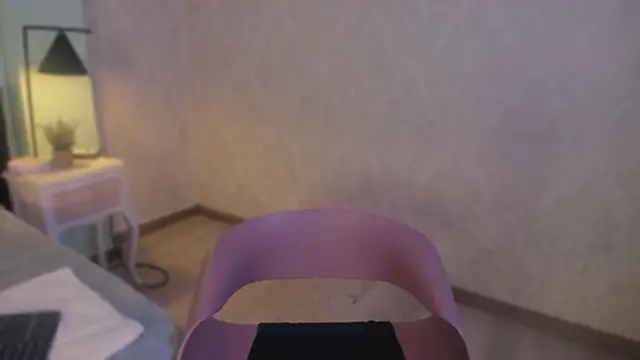 EvaaStevens online show from 11.06.25