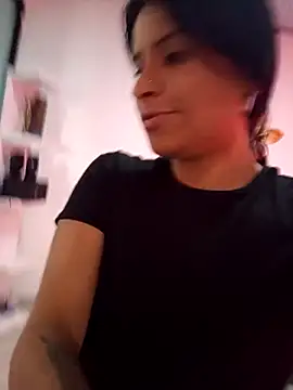 Snapshot of _elektrah chatting on 09.14.25 elektrah online show from 09.14.25