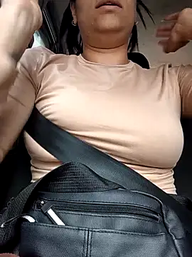 Snapshot of _elektrah chatting on 09.24.25 elektrah online show from 09.24.25