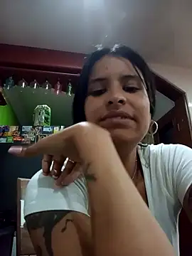 Snapshot of _elektrah chatting on 09.27.25 elektrah online show from 09.27.25