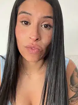 Snapshot of _elektrah chatting on 02.27.26 elektrah online show from 02.27.26