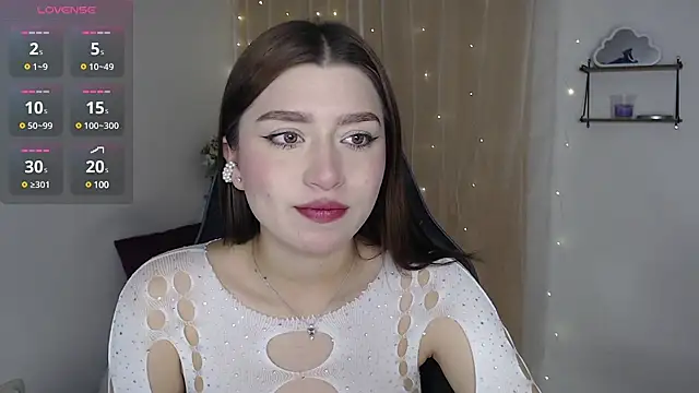 mily thomson b  online show from 02.13.25