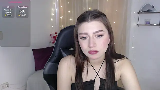 mily thomson b  online show from 02.23.25