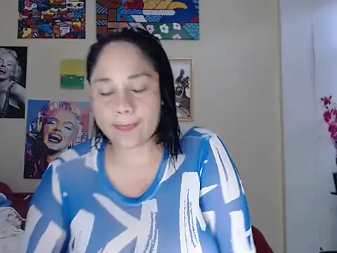 Snapshot of melissa4855 chatting on 11.14.25 melissa4855 online show from 11.14.25