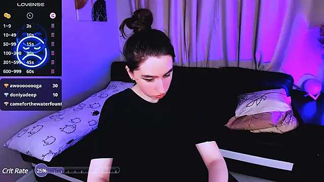 Snapshot of Lily_xBabe chatting on 02.16.25 Lily xBabe online show from 02.16.25