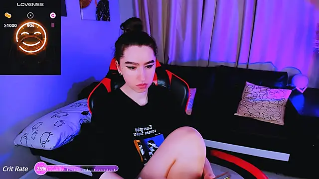 Snapshot of Lily_xBabe chatting on 03.20.25 Lily xBabe online show from 03.20.25