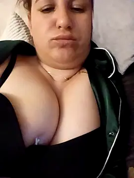 BlackVBarbie online show from 09.08.25