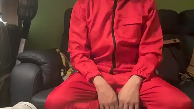 taka32204 online show from 09.18.25