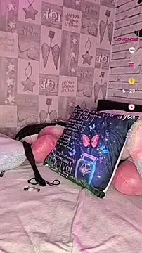 KinkyLittleWitch online show from 01.25.25