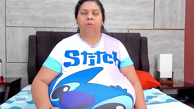 Snapshot of Lynn_Jones chatting on 03.14.25 Lynn Jones online show from 03.14.25