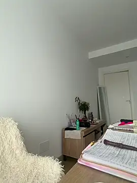 Snapshot of streetdoll chatting on 02.10.26 streetdoll online show from 02.10.26