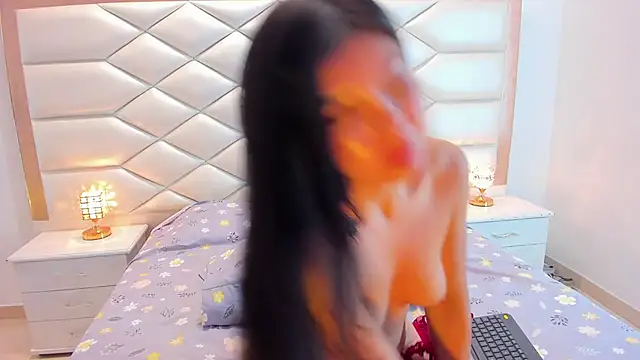 samanthaevans4 online show from 03.19.25