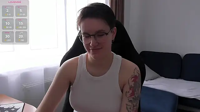 Snapshot of JessieFlower chatting on 07.11.26 JessieFlower online show from 07.11.26