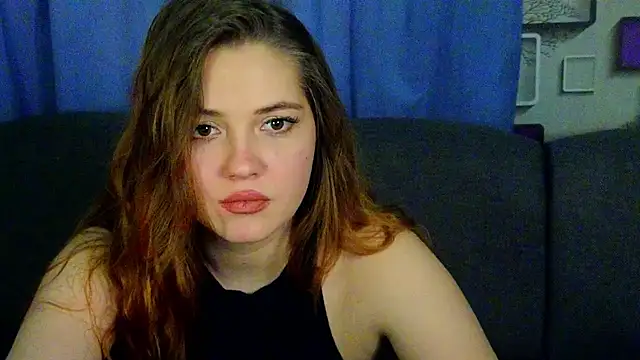 Snapshot of Grace_Fantasy chatting on 02.05.25 Grace Fantasy online show from 02.05.25