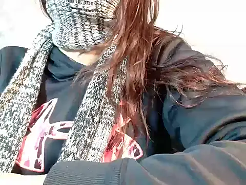 Emma-Wilson online show from 03.17.26