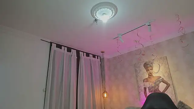 Shantall   online show from 02.10.26