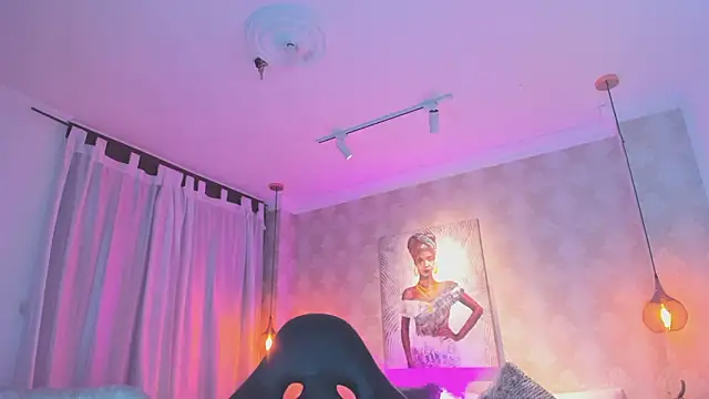 Shantall   online show from 02.12.26