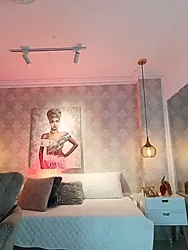 Shantall   online show from 04.17.26