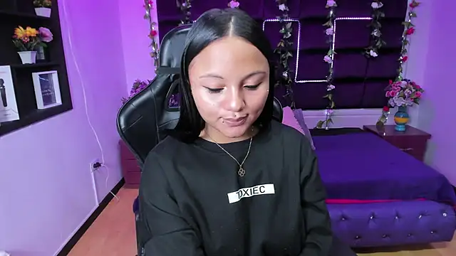 sweelanna   online show from 12.20.24