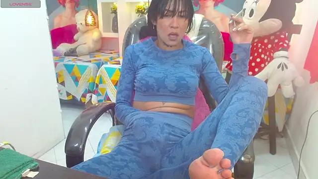 lorenapinto online show from 03.12.25