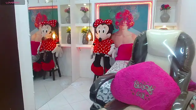 lorenapinto online show from 03.13.25