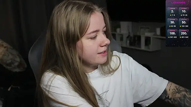 candy maggie online show from 01.13.25