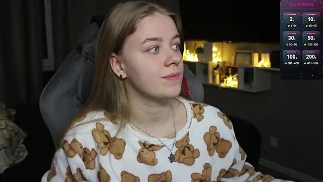 candy maggie online show from 01.16.25