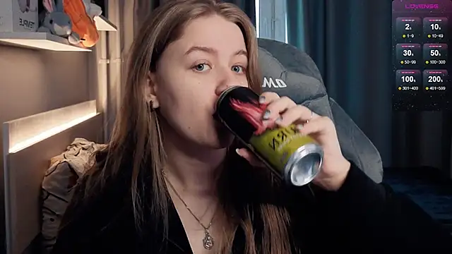 candy maggie online show from 01.27.25