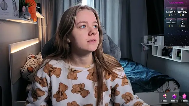 candy maggie online show from 02.26.25