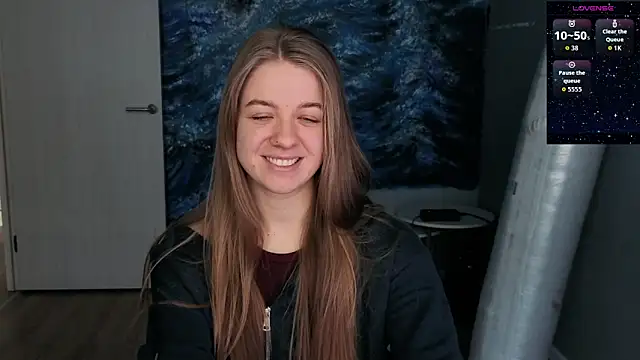 Snapshot of candy_maggie chatting on 03.08.26 candy maggie online show from 03.08.26